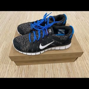 Nike Free Powerlines 2